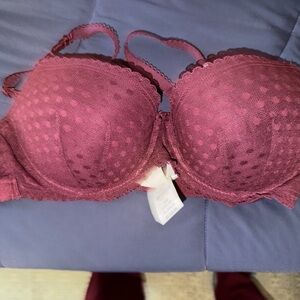 Women's Lace Bra in Burgundy VS Pink push up lace date bra
